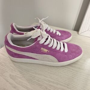 PUMA Suede Women's Pink Sneakers